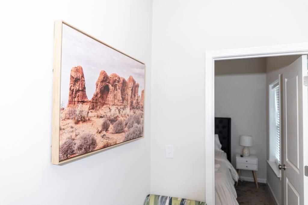 New Spacious 3 Bedroom Suite Garage Parking Free Wi-Fi Office Space And Patio View Duluth Zewnętrze zdjęcie